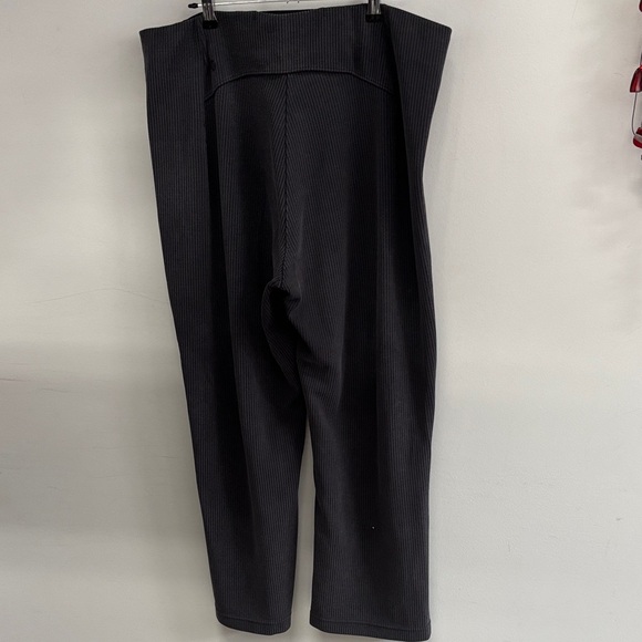 lululemon athletica Black Grey Track Pants - Picture 2 of 7